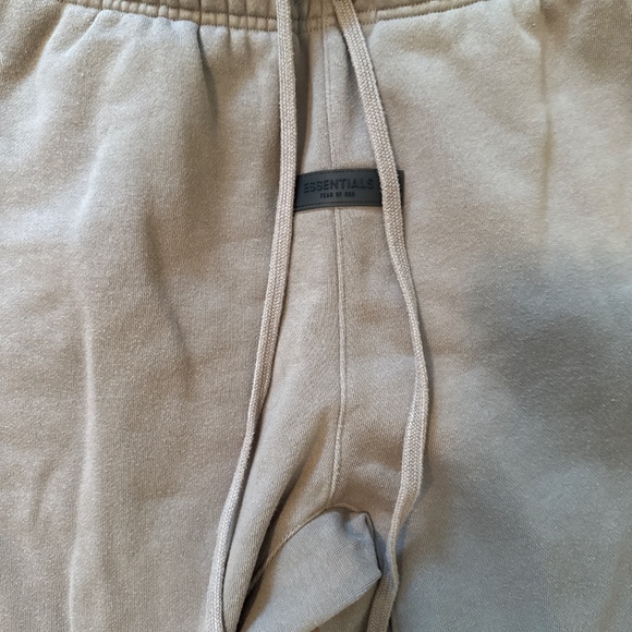 Essential sweatpans men - Picture 2 of 4